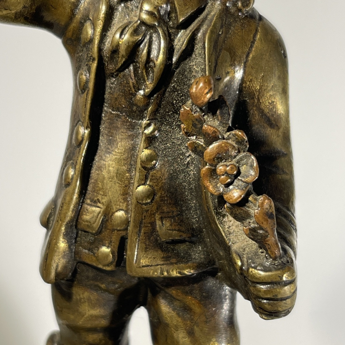 Sonnette clochette d'hôtel, sculpture personnage en bronze à 4 grelots glands de chêne, XIXe s-photo-1
