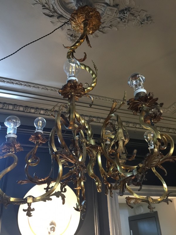 Lustre Napoléon III en bronze, style Louis XV torsade rocaille baroque, 1890.-photo-4