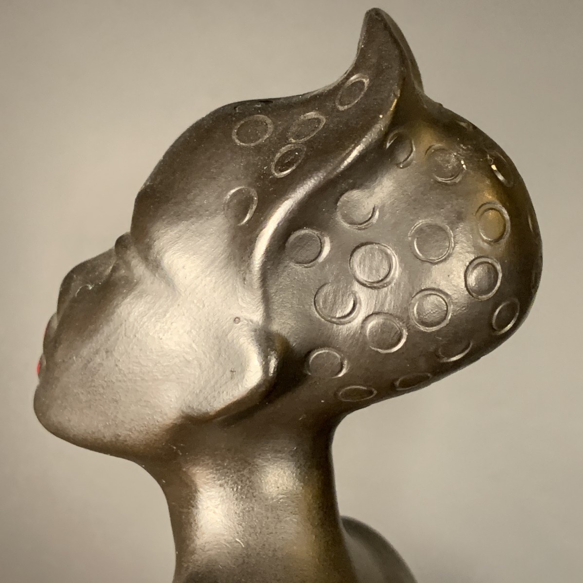 Anzengruber Keramik, Sculpture Of A Naked Watusi African Woman With A Ceramic Shield, Circa 1950-photo-4