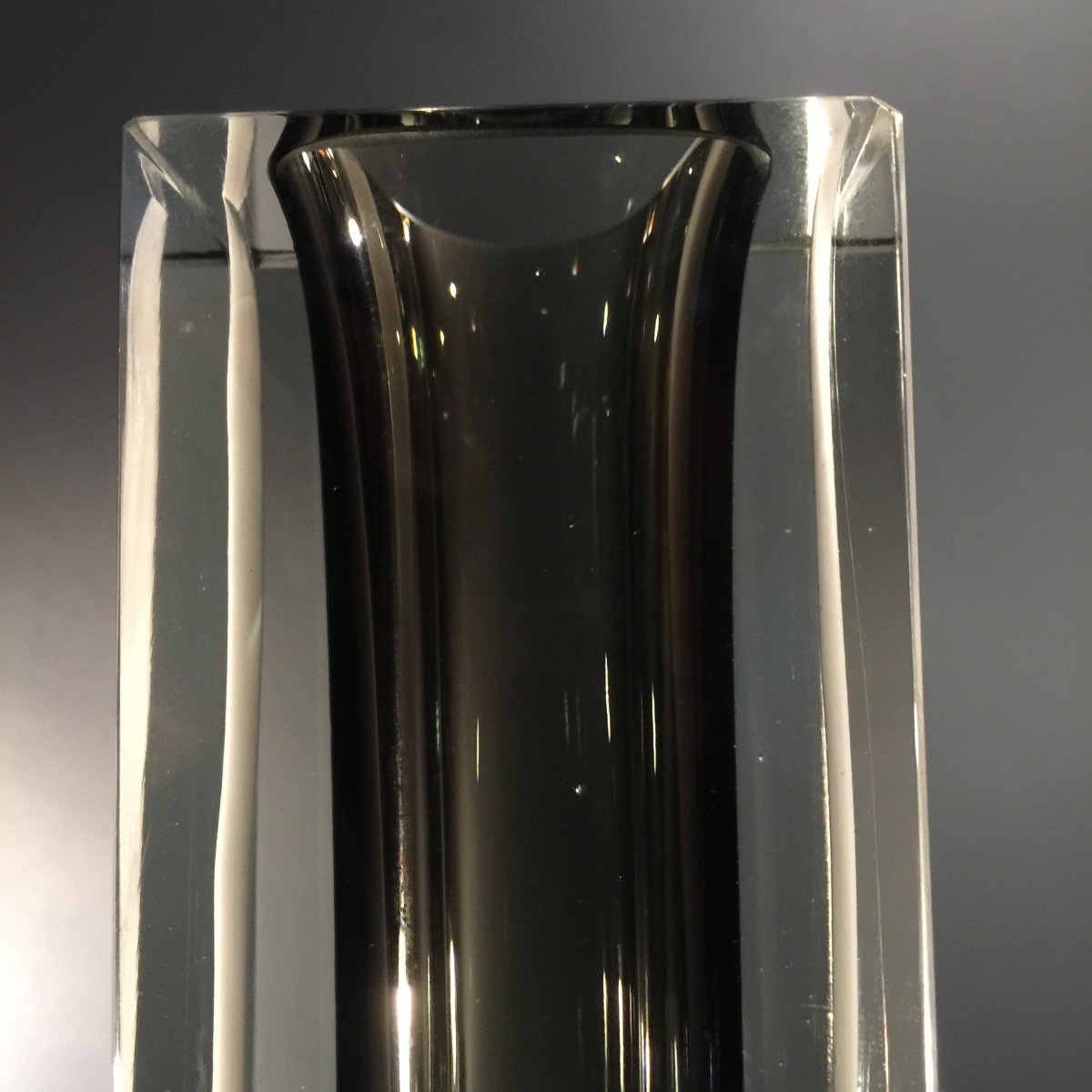 Flavio Poli For Seguso Vetri d'Arte, Multi-layer Glass Vase Called Sommerso, Murano, Circa 1960-photo-4