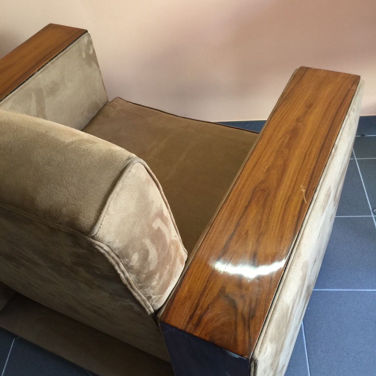 Pair Of Modernist And Cubist Art Deco Armchairs / Clubs, Alcantara And Walnut, Circa 1930-photo-2