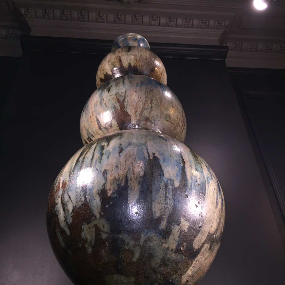 ROGER GUERIN, Monumental vase trilobé, pièce UNIQUE de 102 cm, grès salé Art Deco, 1920-photo-3