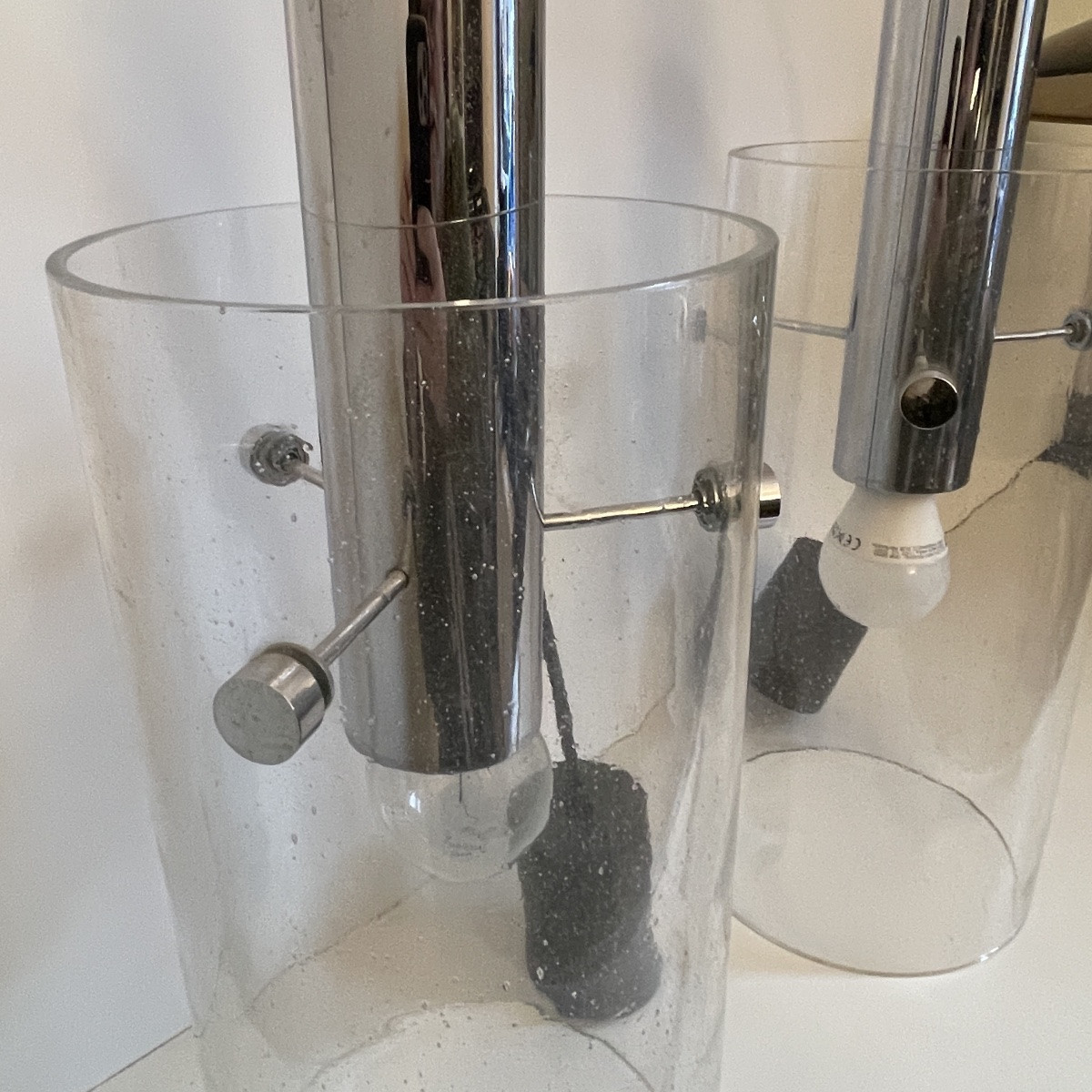 GLASHÜTTE LIMBURG, paire de lampes suspensions cylindriques, verre et acier chromé, ca 1960-70-photo-3