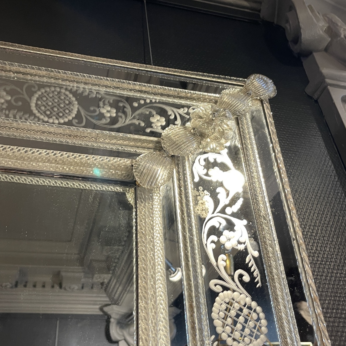Barovier & Toso Murano, miroir à pare-closes gravées, début du XXᵉ siècle-photo-1