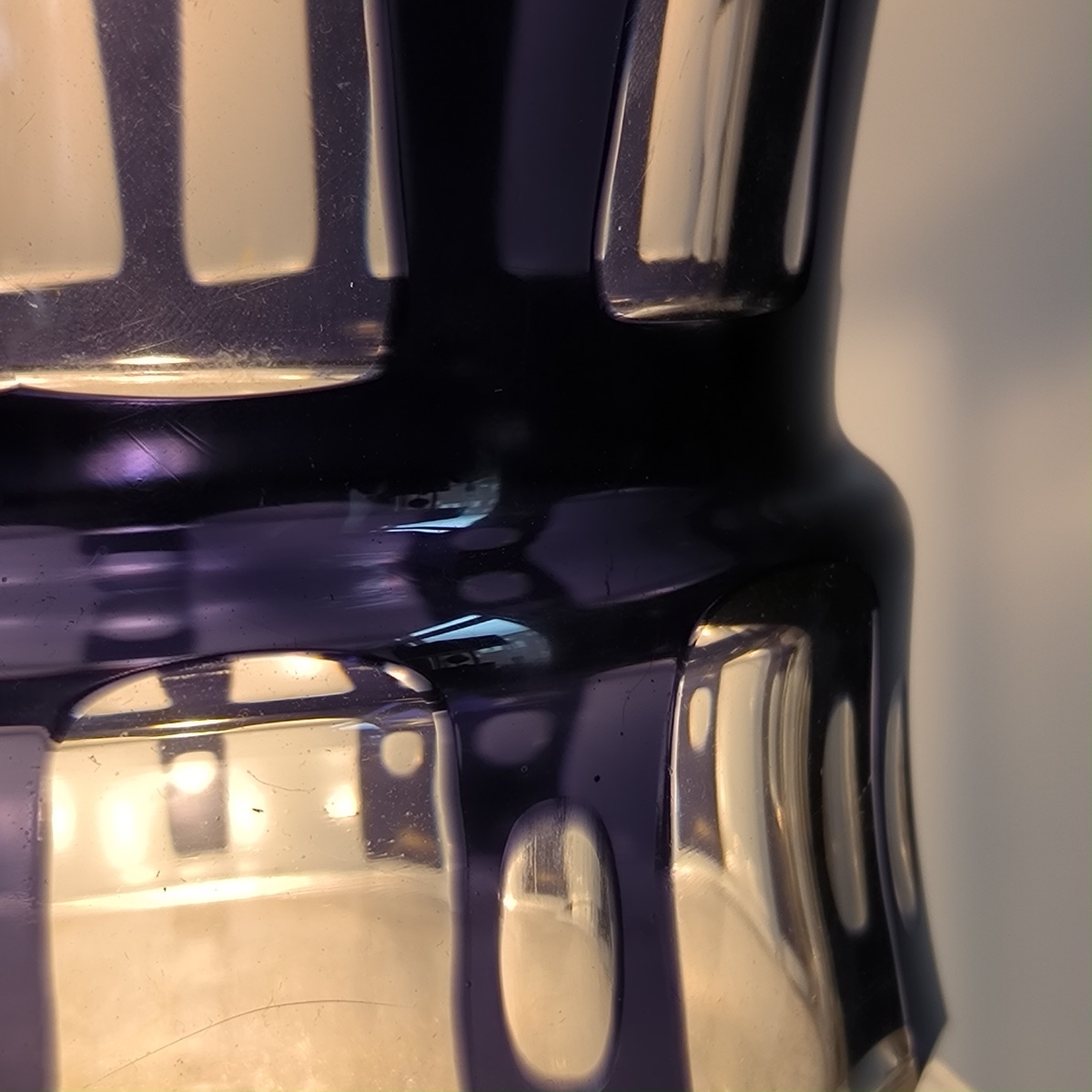 Johann Oertel, Carl Meltzer & Co. Langenau Haida, vase Art Déco taillé doublé violet, Bohême ca-photo-1
