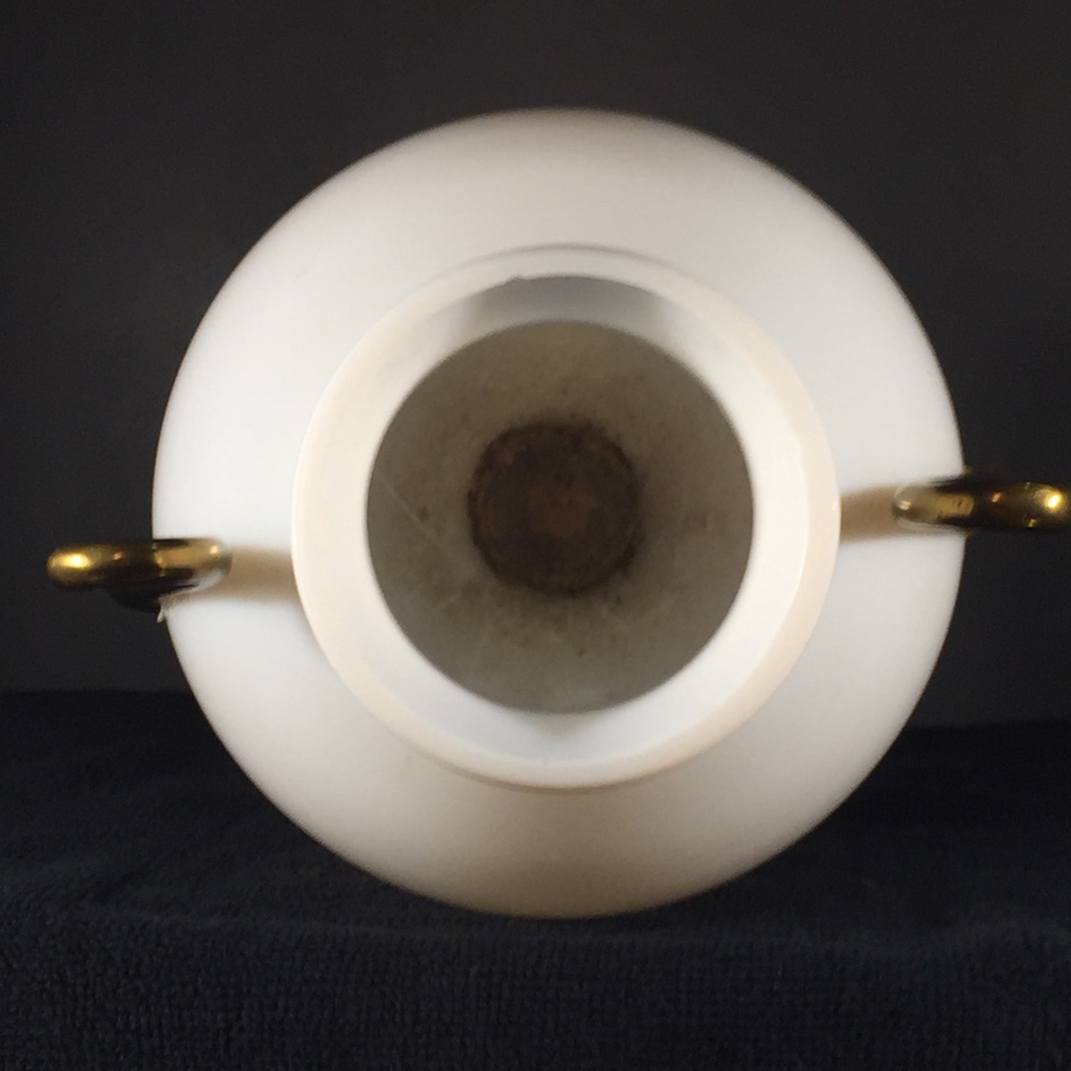 Venini Primavera In Murano, White Opaline Glass With Gold Handles, Chiseled Bronze Base, 20th Century-photo-1