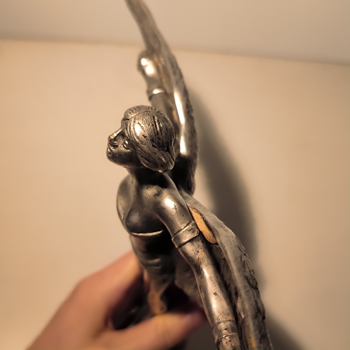 'La Conquête de l’Air' rare mascotte de voiture en bronze argenté, ca 1910-1925-photo-5
