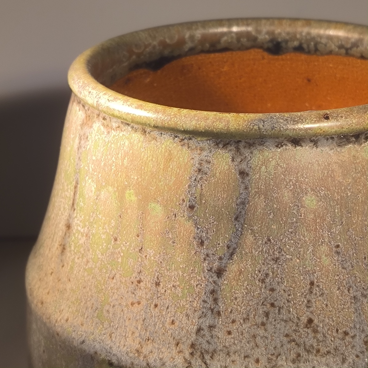 CRIS AGTERBERG & ROGER GUERIN à Bouffioulx, vase Art Déco en grès vert/bleu, ca 1925-photo-1