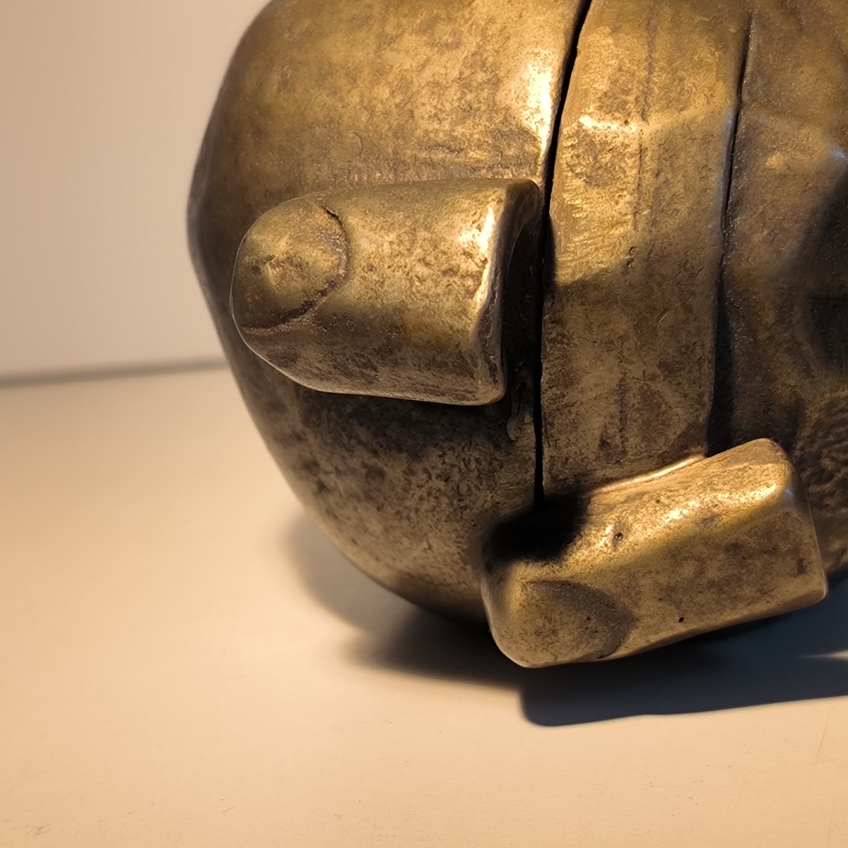 A. Pisani « La Pomme » sculpture surréaliste Pop Art en bronze argenté 1974-photo-3