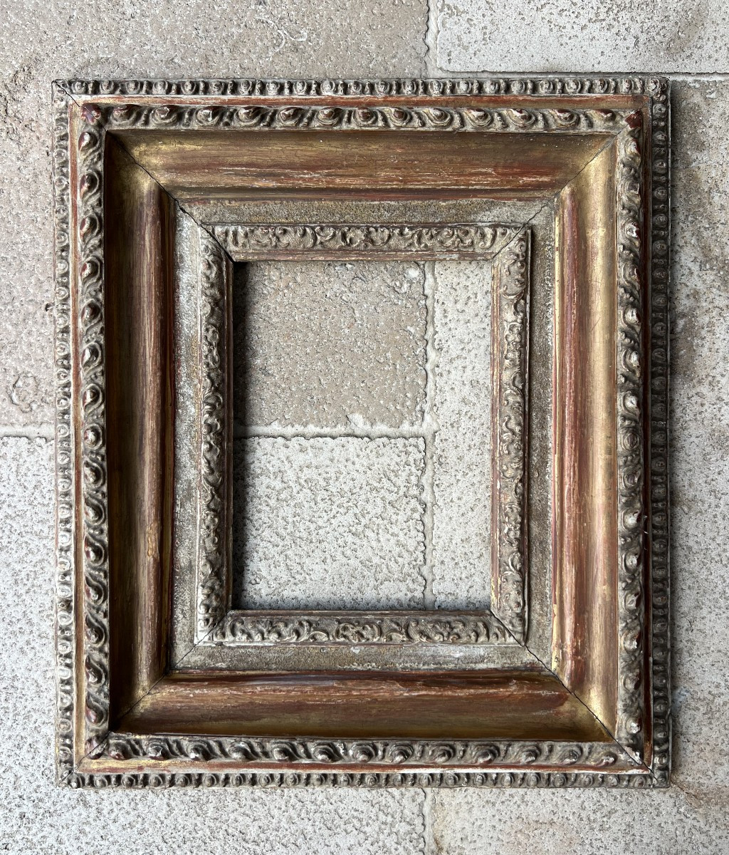 Cadre en bois sculpté et doré Italien, XVIIIème