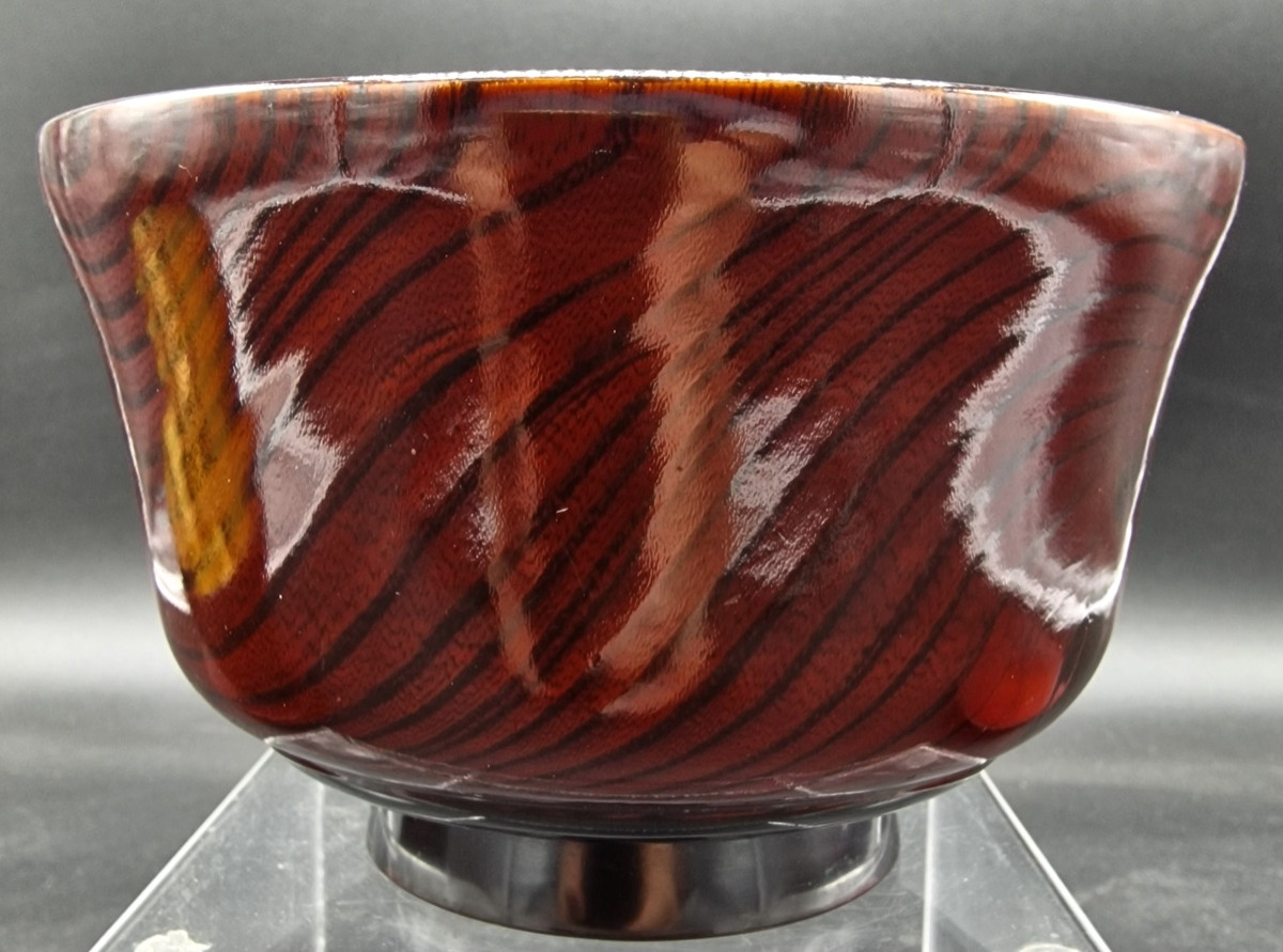 Japan - Pair Of Large Lacquered Wooden Bowls With Hiramaki-e Decoration And Saucers - Shōwa.-photo-3
