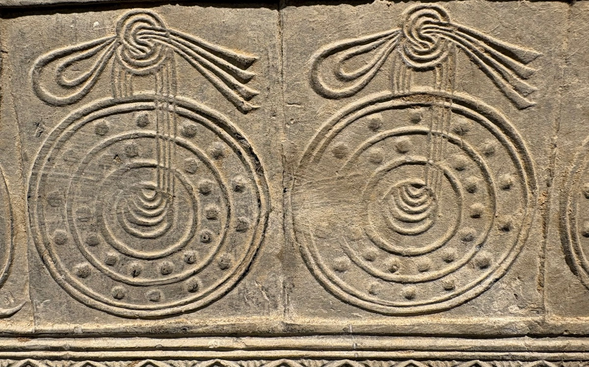 Chine -  Linteau Funéraire à tatoue et dragons - Dynastie Han - TL-photo-3