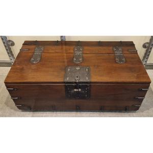 Korea - Large Money Chest - Keyaki - Donkwe - First Half Of The 20th Century.