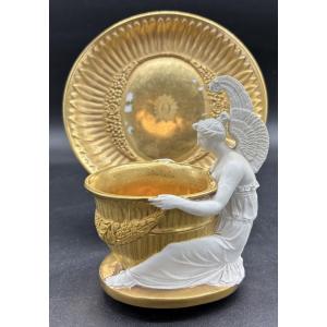 France - Rare Tasse et soucoupe à figure ailée - Porcelaine de Paris - 1804/1815