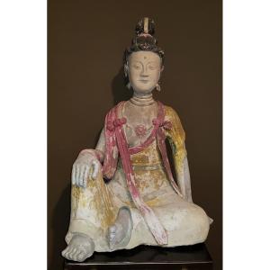 China - Large Polychrome Guanyin Statue - Qing Dynasty - 19th.