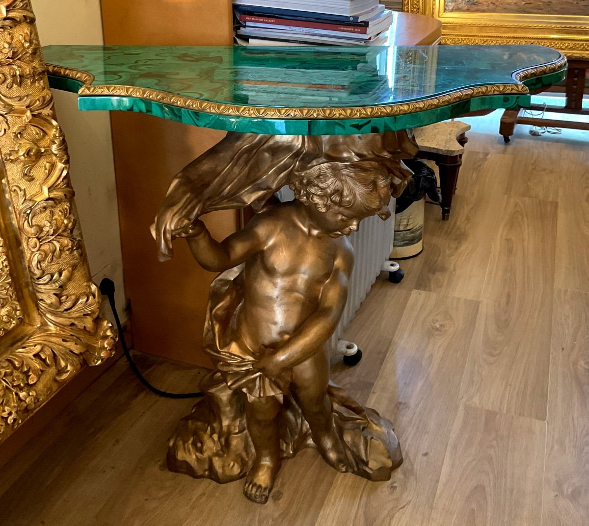 Exceptional Pair Of Bronze And Malachite Consoles With Cupids, Early 20th Century -photo-3