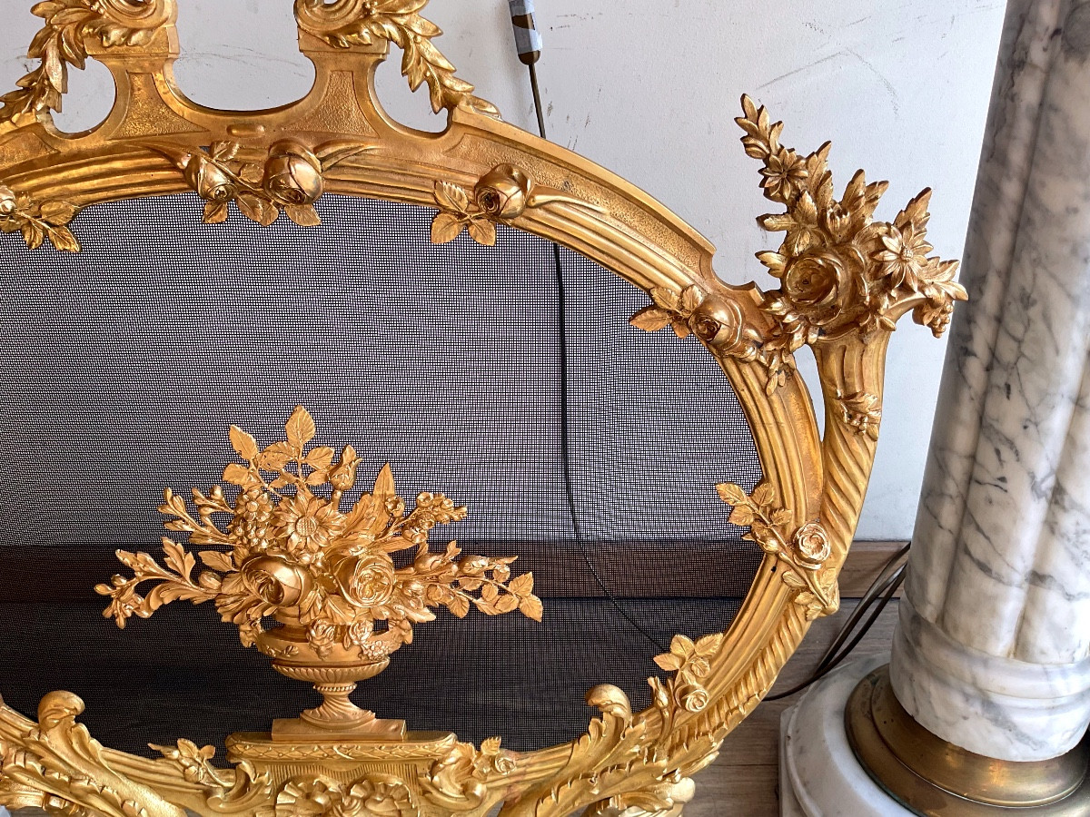 19th-century Louis XVI Style Gilt Bronze Fire Screen-photo-4