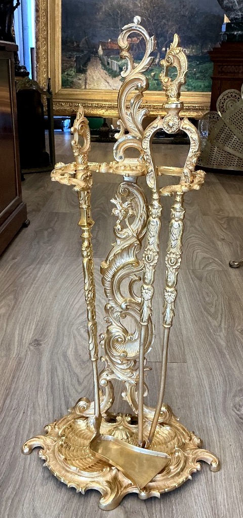 Nécessaire de cheminée Napoléon III 19 eme style Louis XV 
