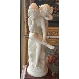 Sculpture en marbre de Carrare  par PUGI Guglielmo(1850-1915): la révélation » signé au dos 