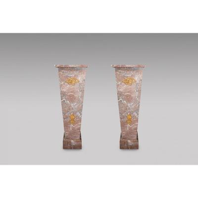 Red Marble Sheaths Of Decoration