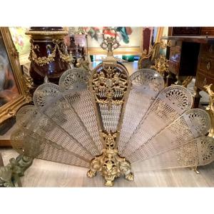 Fan Fire Screen In Gilt Bronze Louis XVI Style