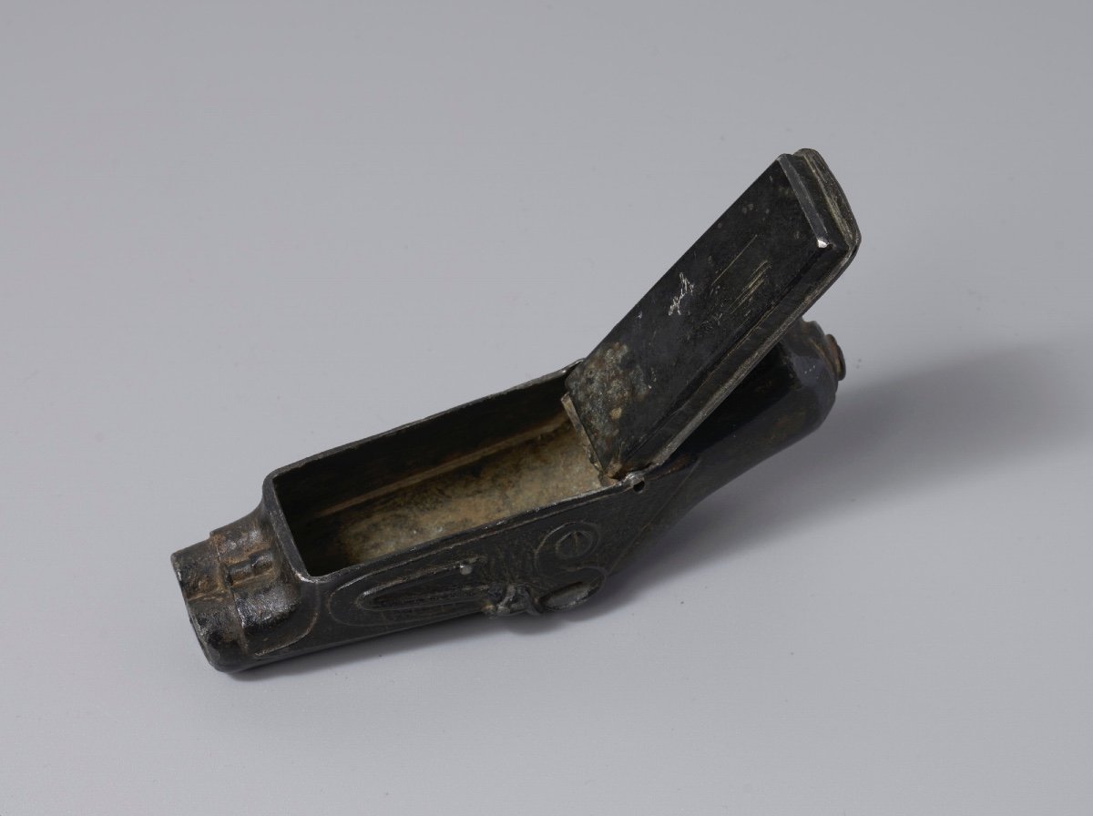 Pistol Snuffbox-photo-2