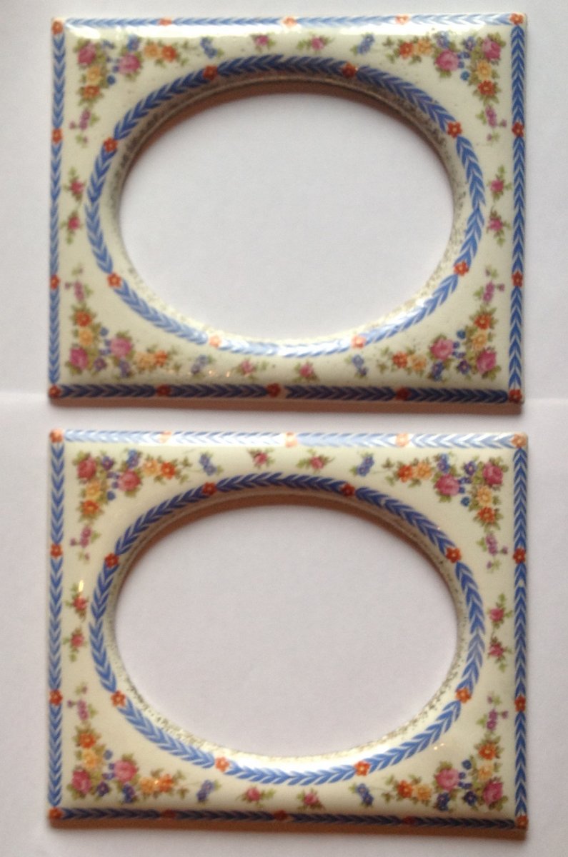 Pair Of Porcelain Medallion Frames Early 20th Century-photo-2