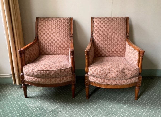 Paire de bergères d’époque Consulat