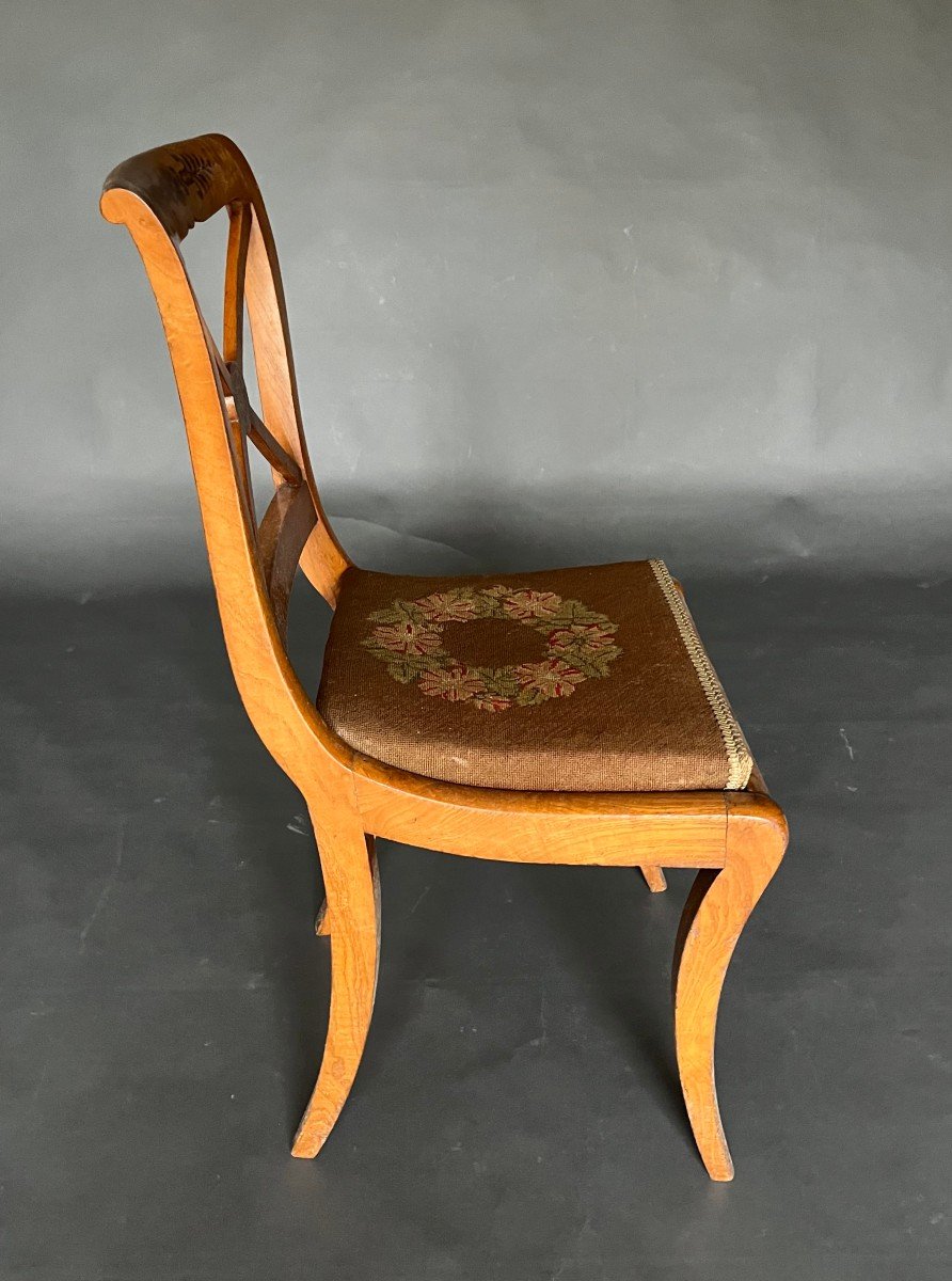 Suite de six chaises à croisillons d'époque Charles X en frêne par J.J. WERNER.-photo-2