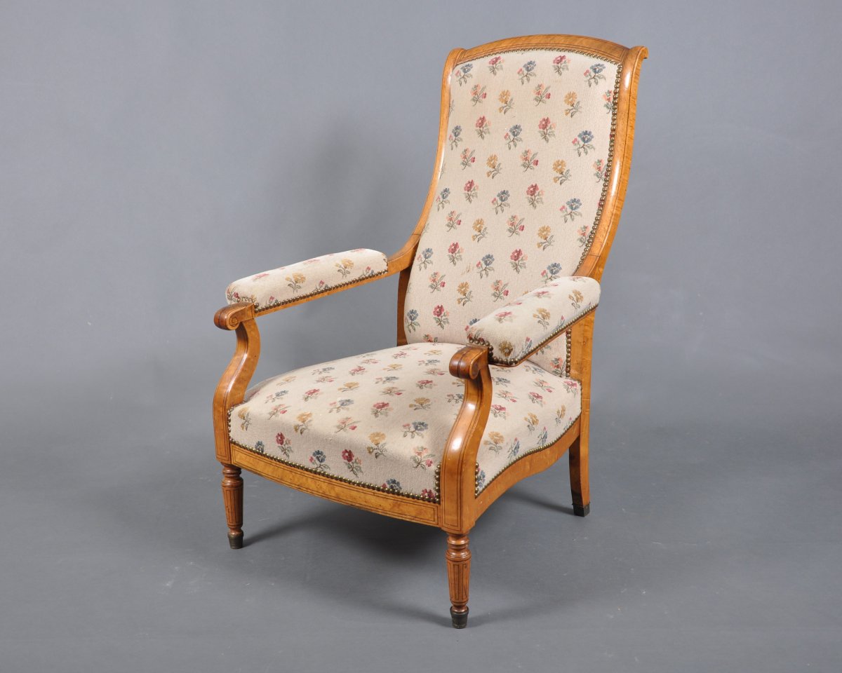 Fauteuil Voltaire d'époque Charles X en érable