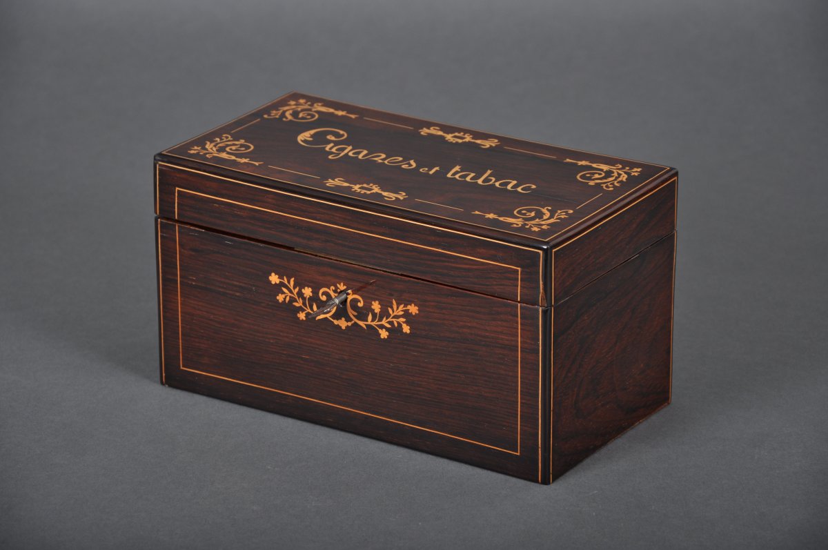 Box Cigar And Tobacco Charles X In Rosewood.