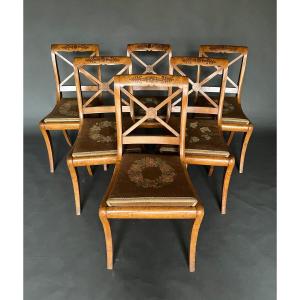 Suite de six chaises à croisillons d'époque Charles X en frêne par J.J. WERNER.