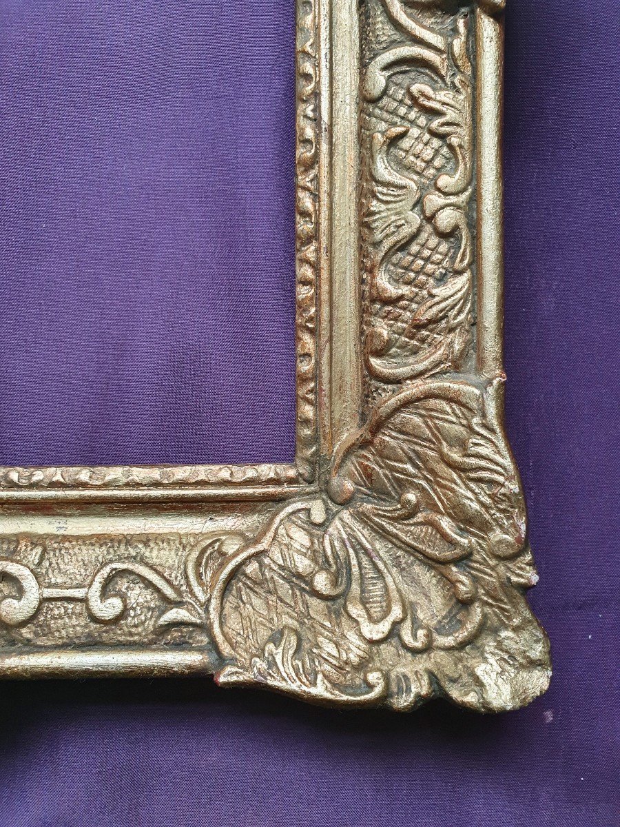 17th Century Louis XIII Frame In Golden Carved Wood, Mounted With Keys (ref: C22 0005)-photo-1