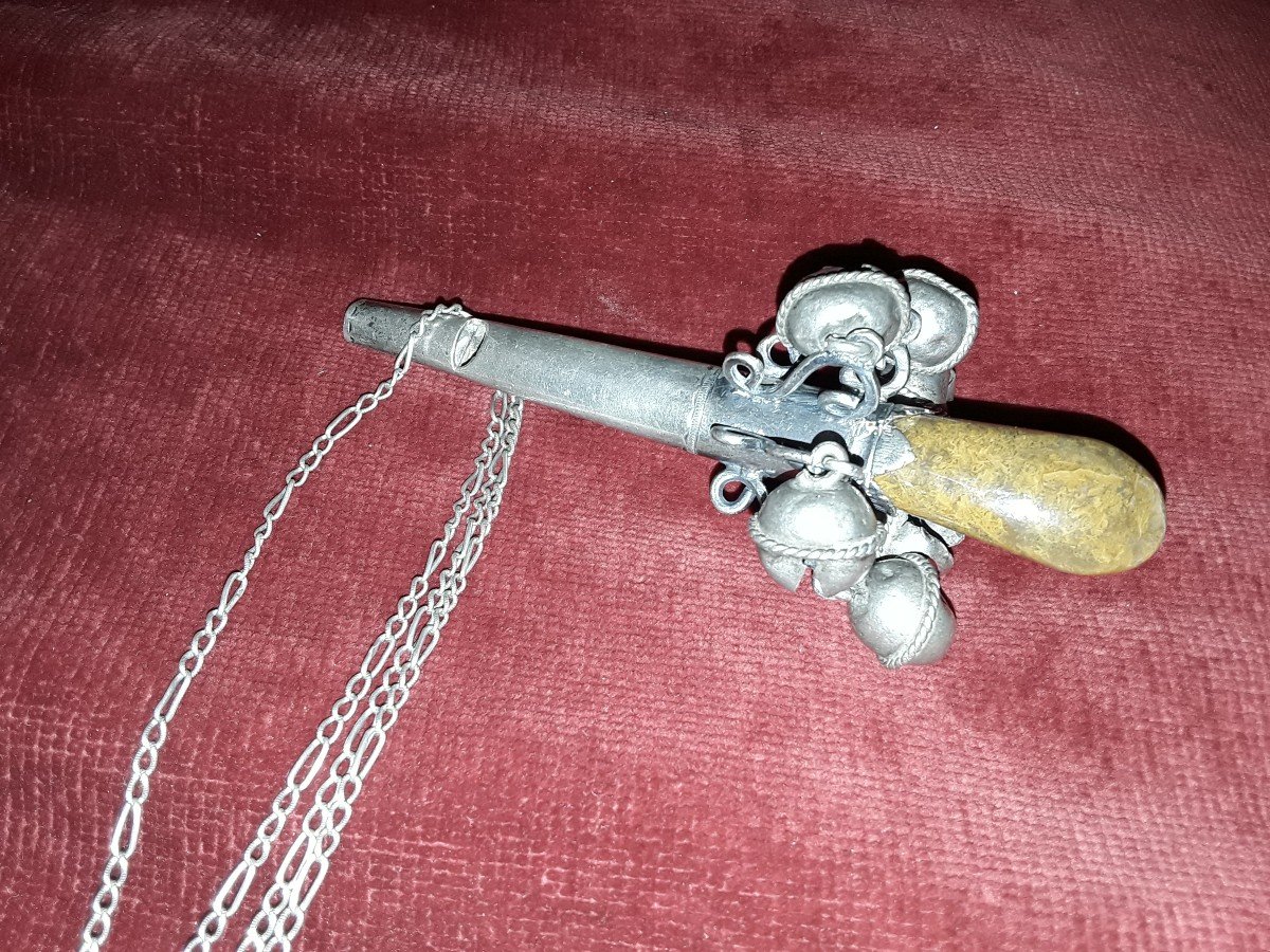 Hochet Sifflet à Grelots En Argent Massif époque 18e Siècle  Manche Jaspe Jaune