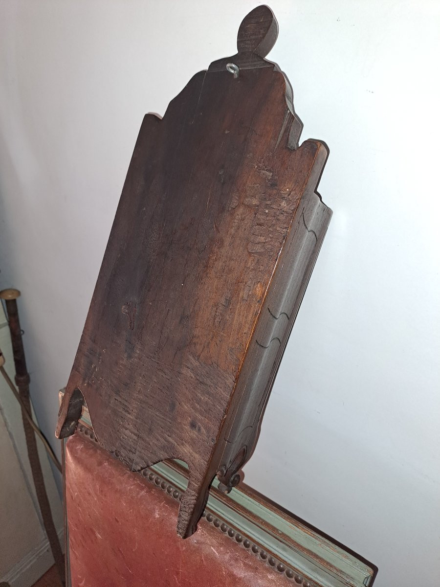 Carved Walnut Flour Dish From Provence, Late 18th Century -photo-4