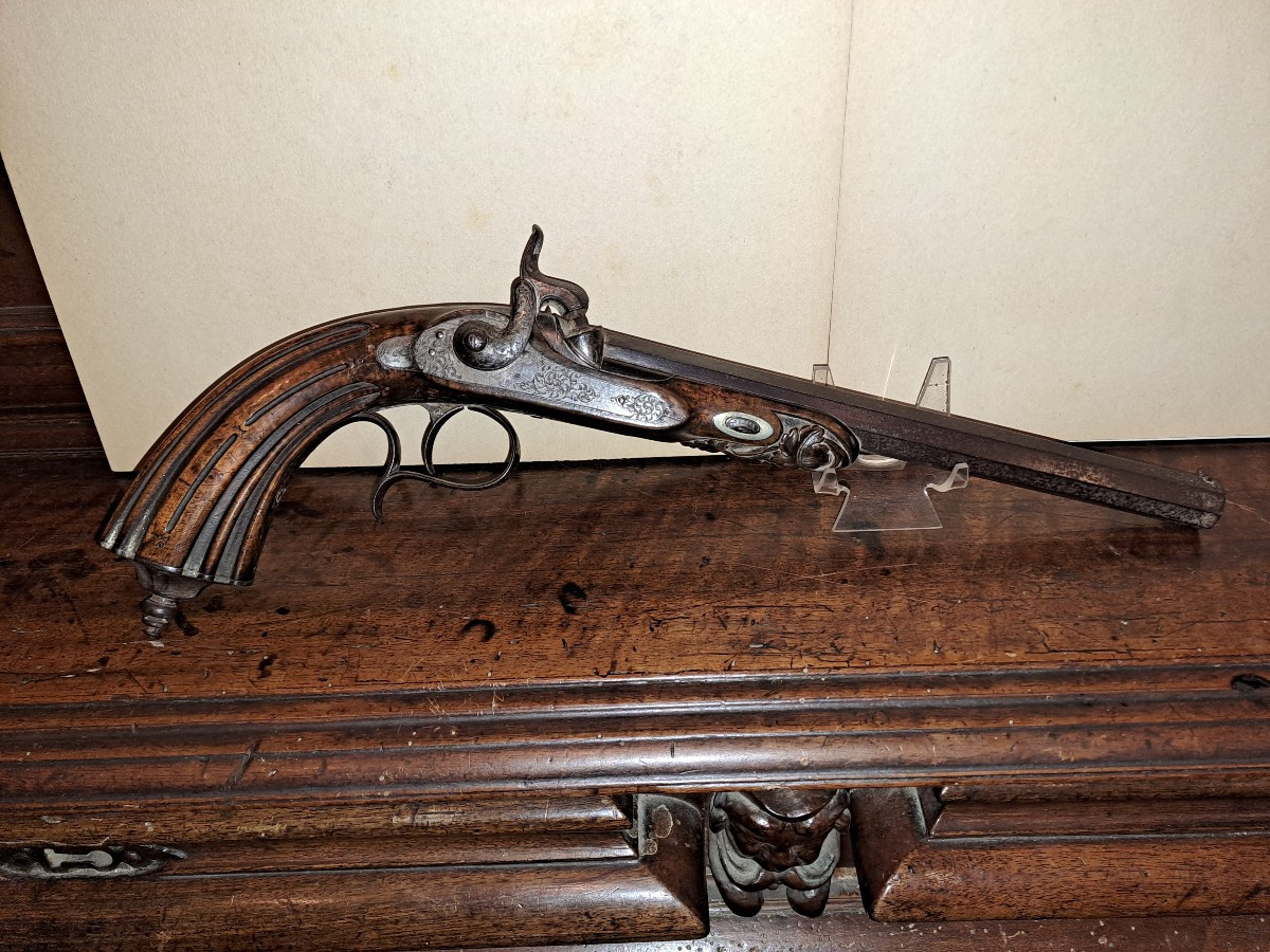 Pistolet  de tir a piston époque 19e siècle 