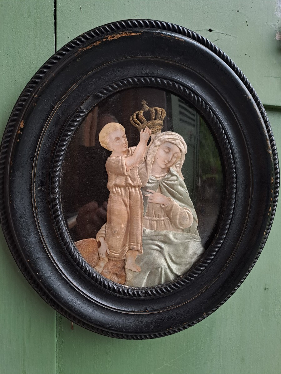Le couronnement de la vierge habillé  tissus et lithographie  19e siècle 