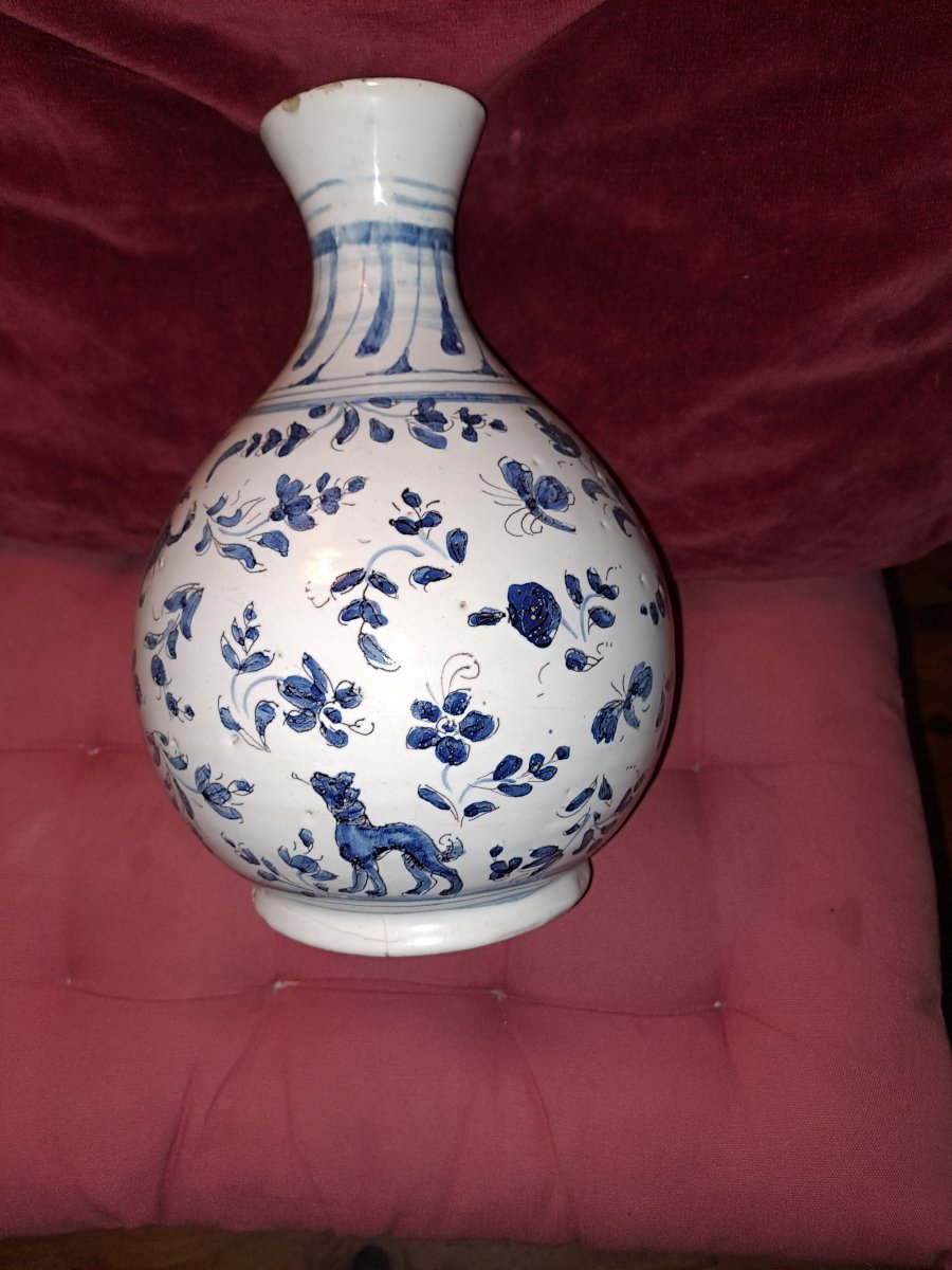 Nevers Earthenware Vase Or Bottle Decorated With A Bird, Lioness, Crab, Or Scorpion; 18th Century-photo-2