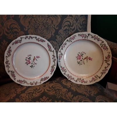 Chine Compagnie Des Indes   Paire Assiettes 18e Siècle Décor Rose Et Oiseau 