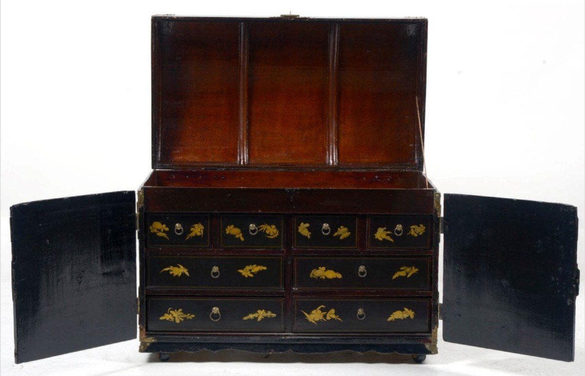 Travel Cabinet In Lacquered Wood-photo-3