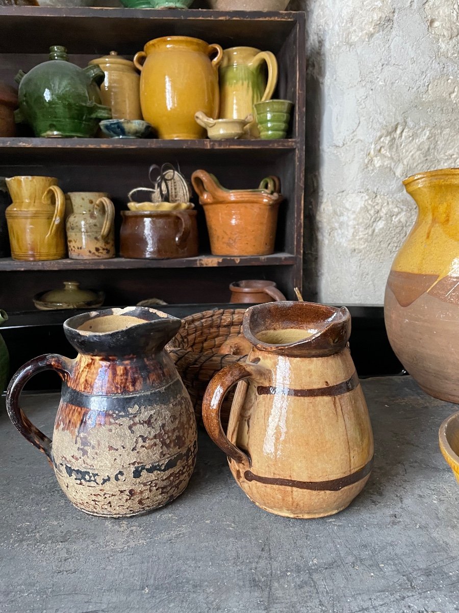 Pair Of Varnished Terracotta Pitcher-photo-2