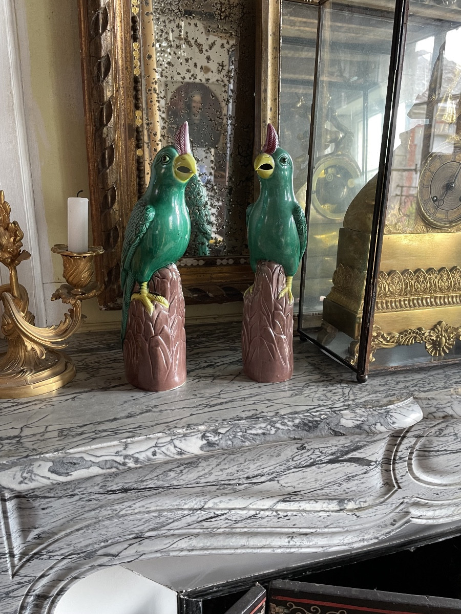 Pair Of Chinese Porcelain Parrots-photo-1