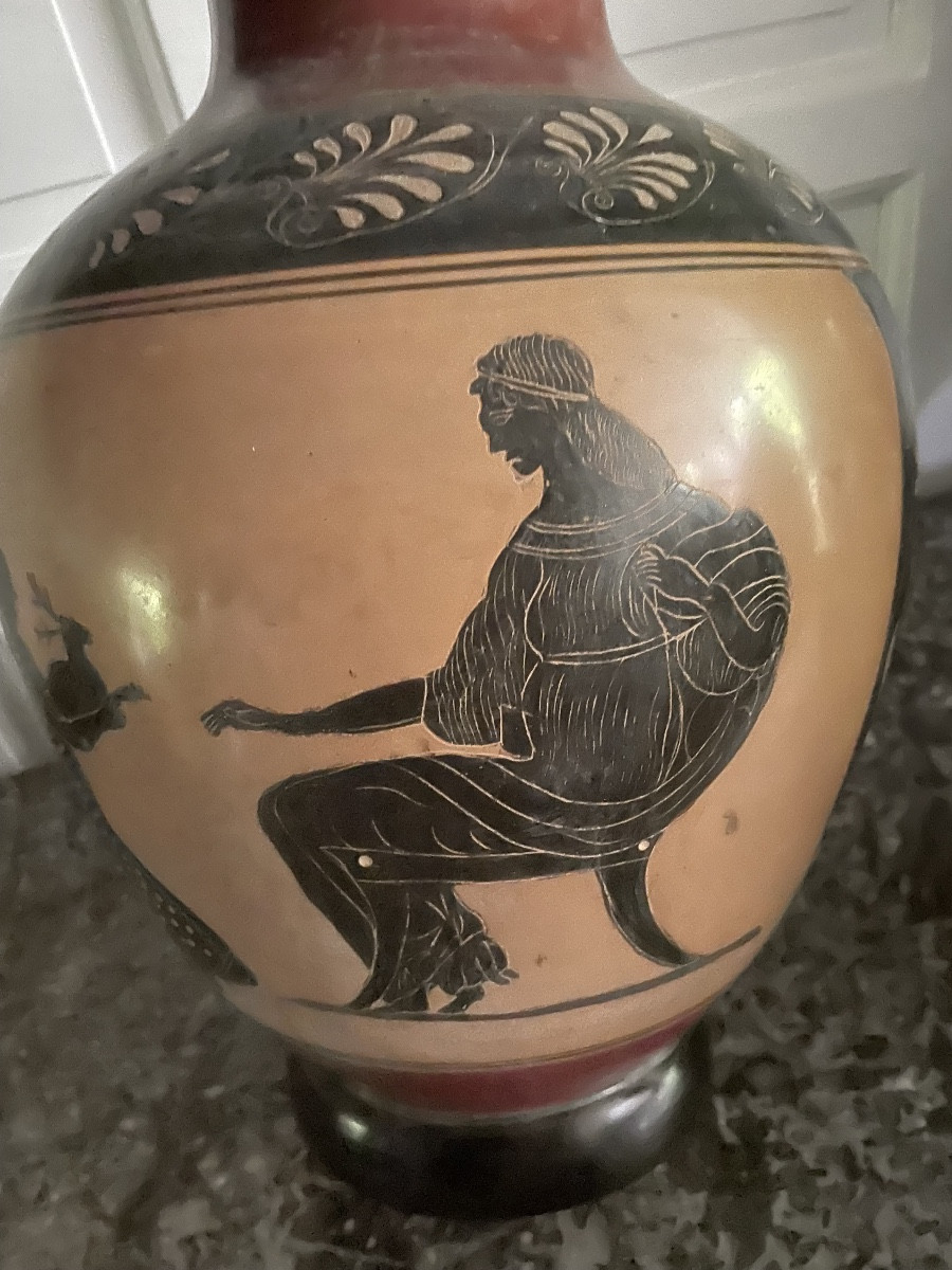 Large Greek Vase With Ancient Scene-photo-3