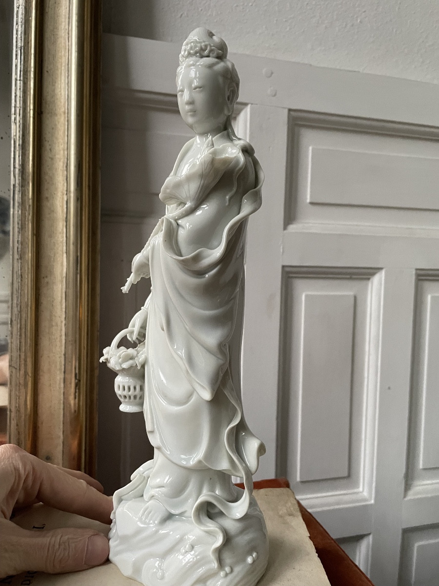 Chinese White Guanyin With Basket-photo-2