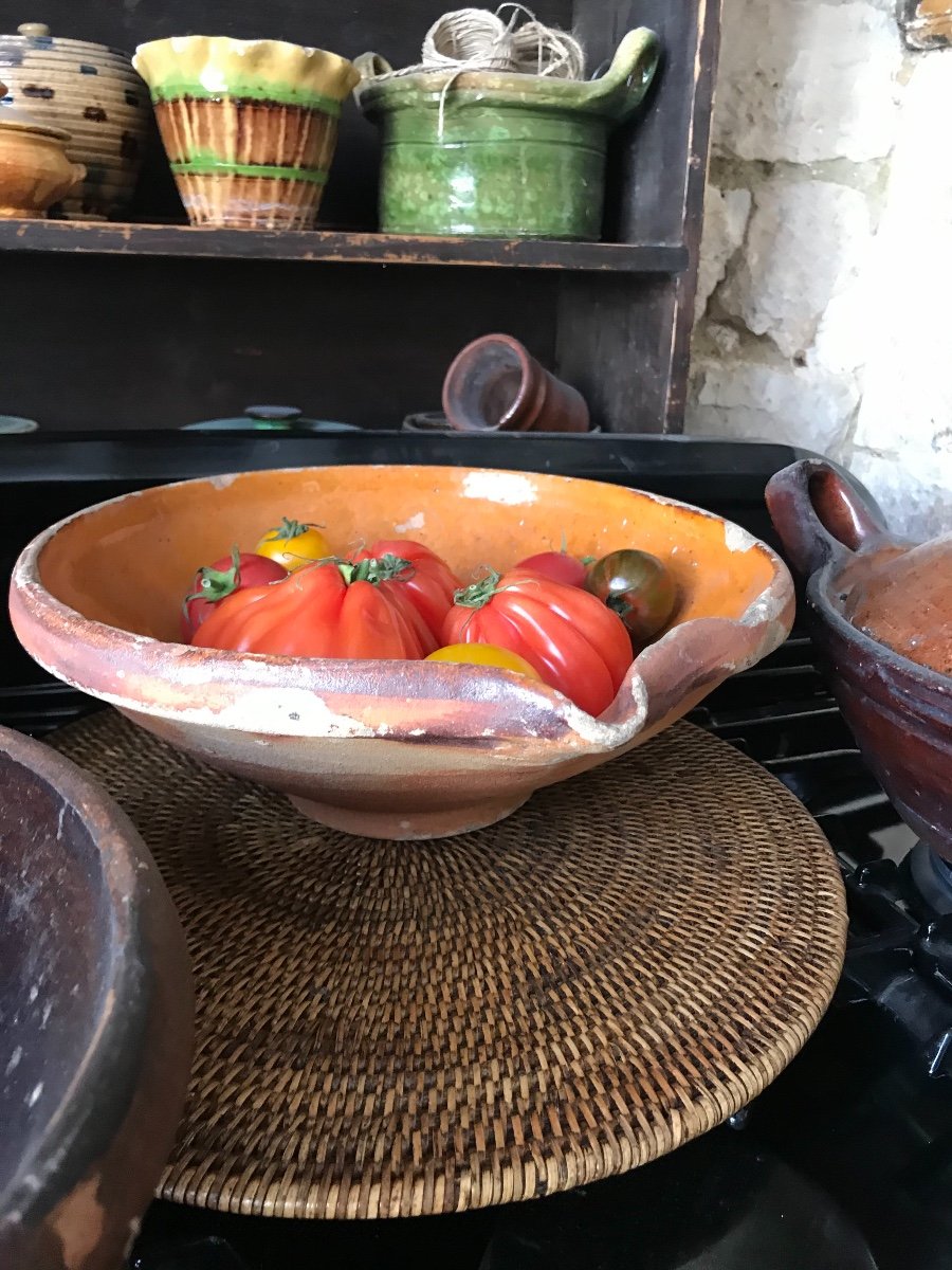 Old Varnished Ceramic Dish-photo-3