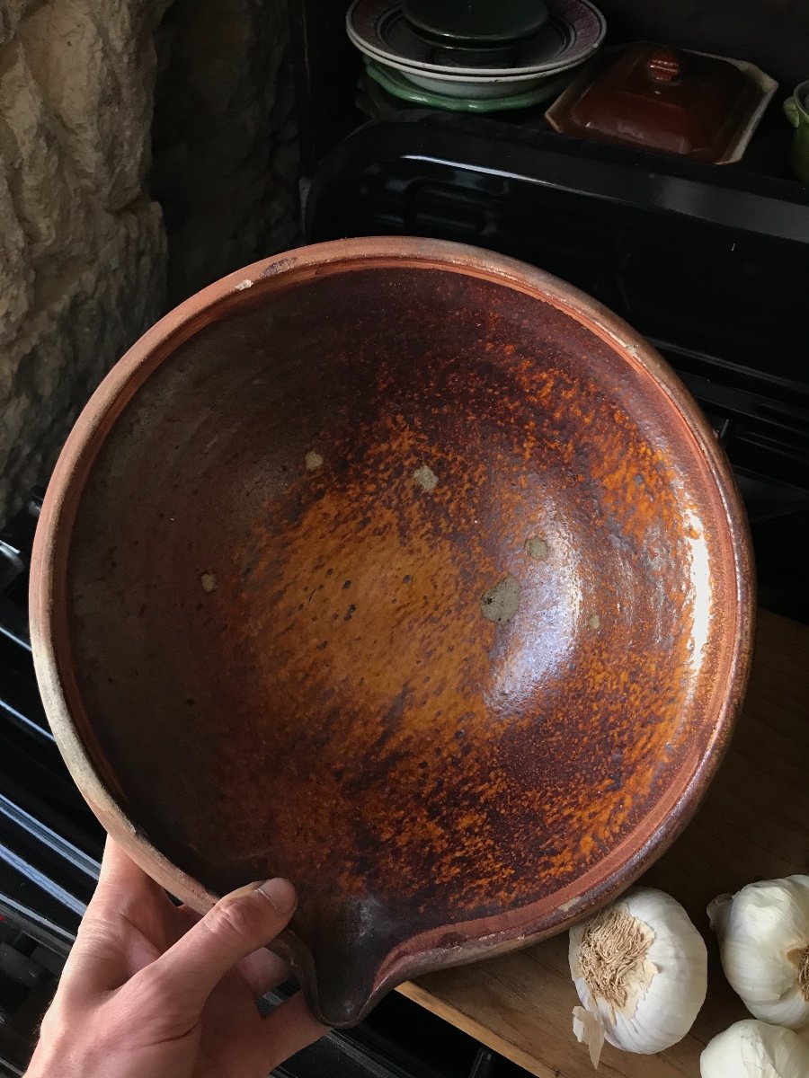 Large Varnished Ceramic Dish With Pattern-photo-4