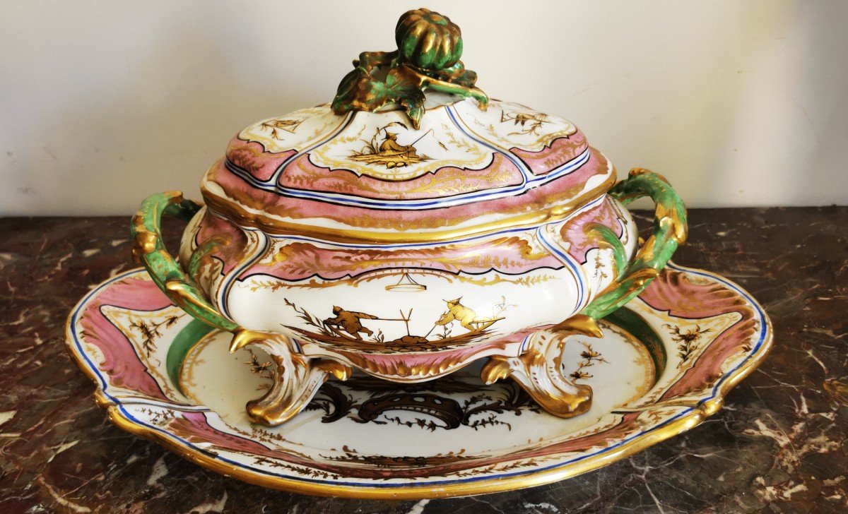Large Polychrome Porcelain Tureen