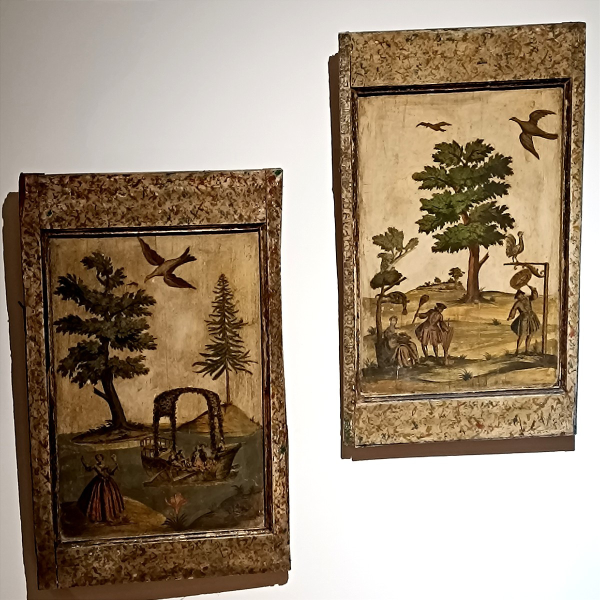Paire De Panneaux De Boiserie XVIII Eme Arte Povera
