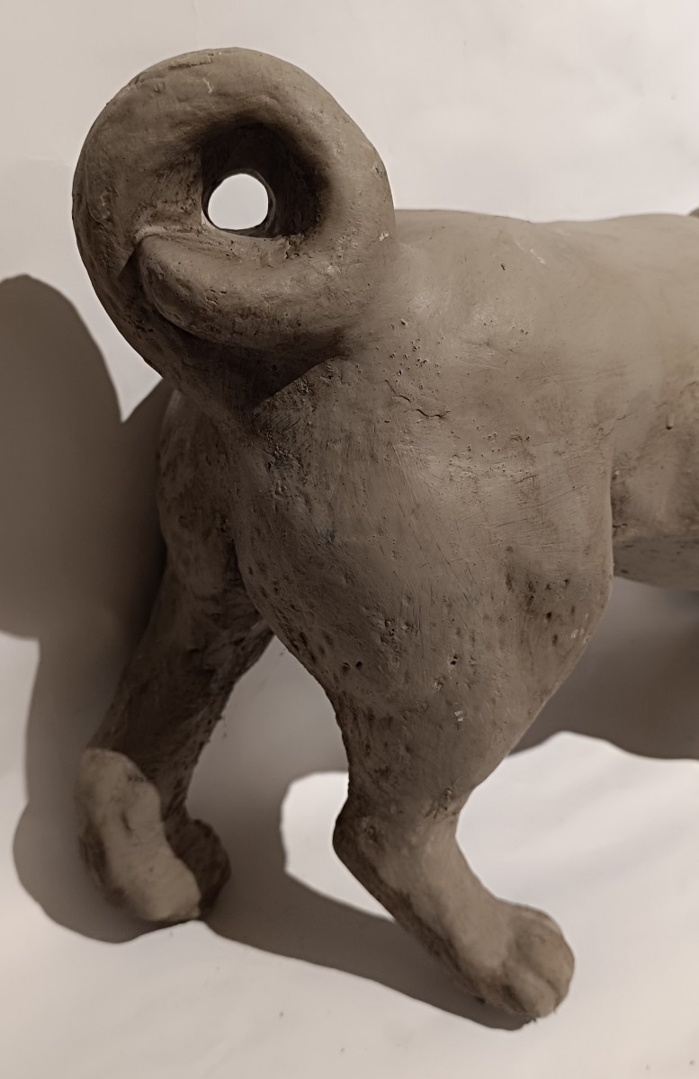 Petit chien en ciment-photo-2