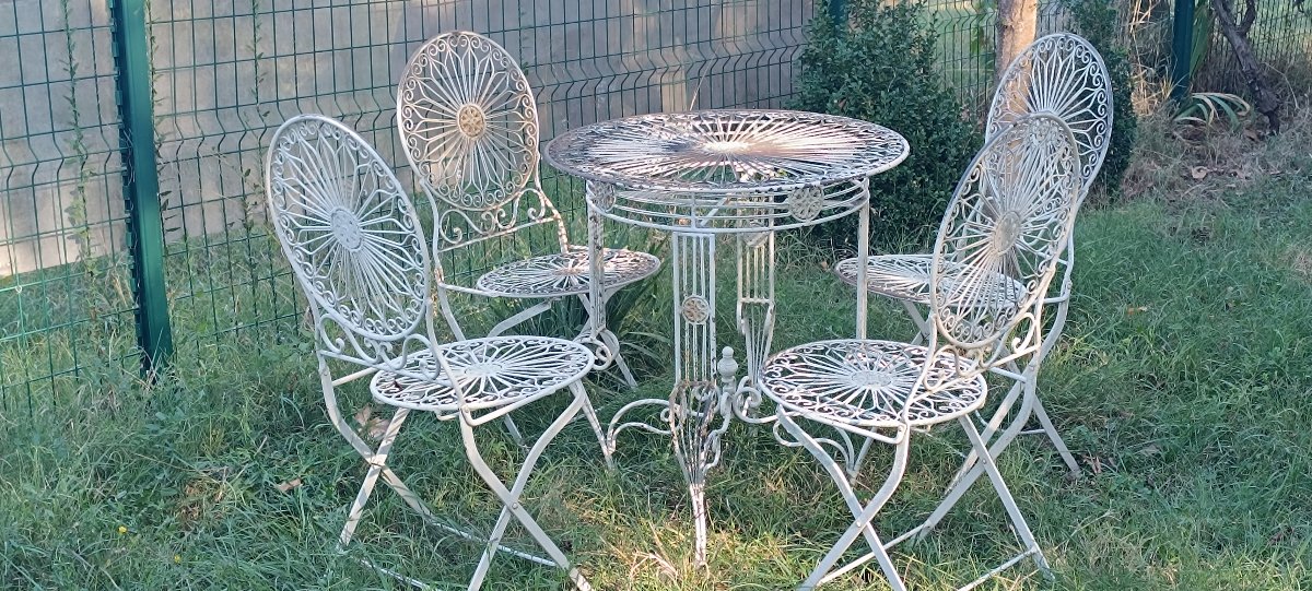 Wrought-iron Patio Furniture